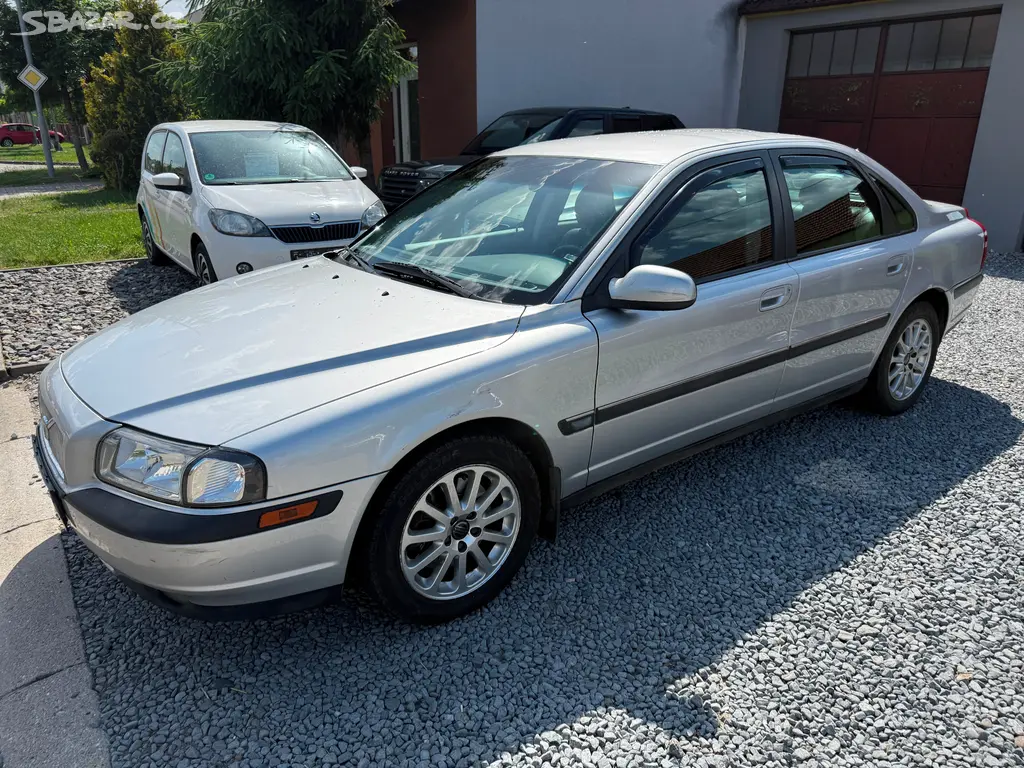 S80 2,4T ZACHOVALY STAV SERVIS.